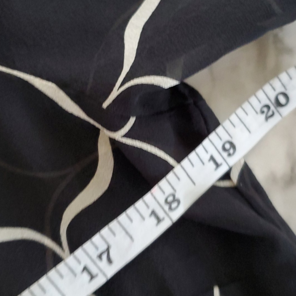 The Limited Button Down Size Large - image 5